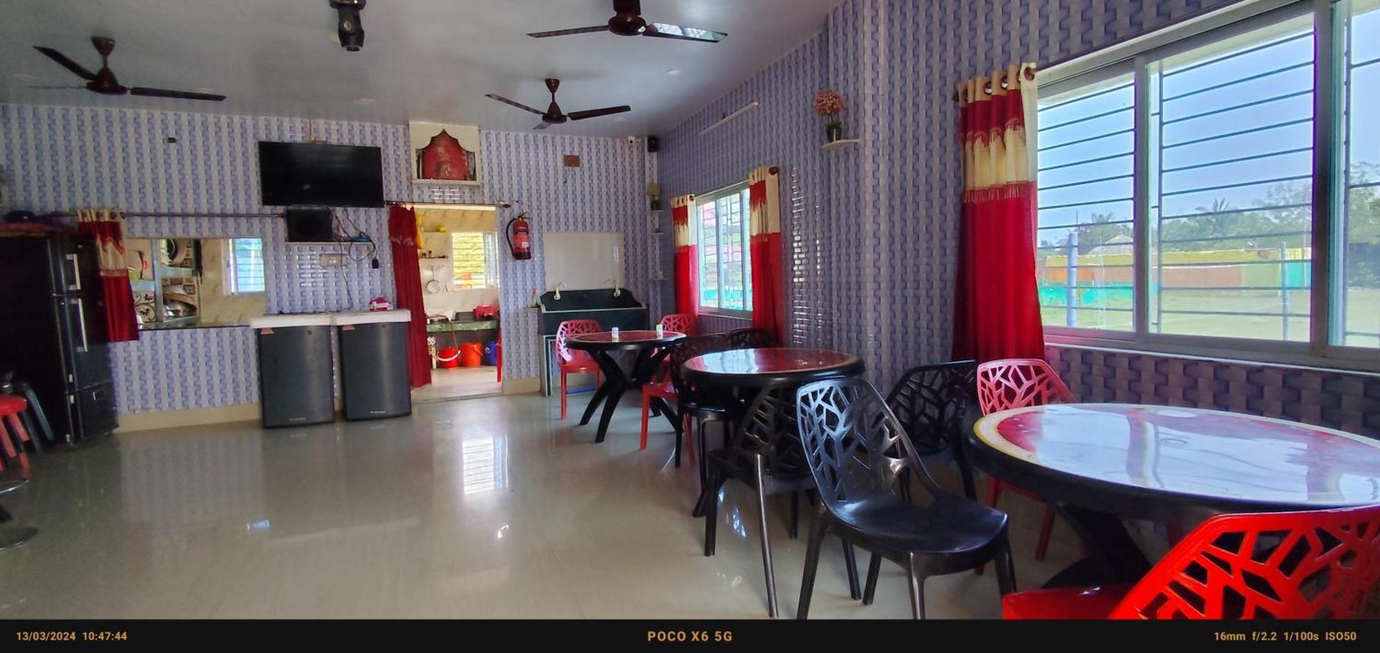 India Tours Only Ekanta Apan Hotel Mathurakhanda Luaran gambar