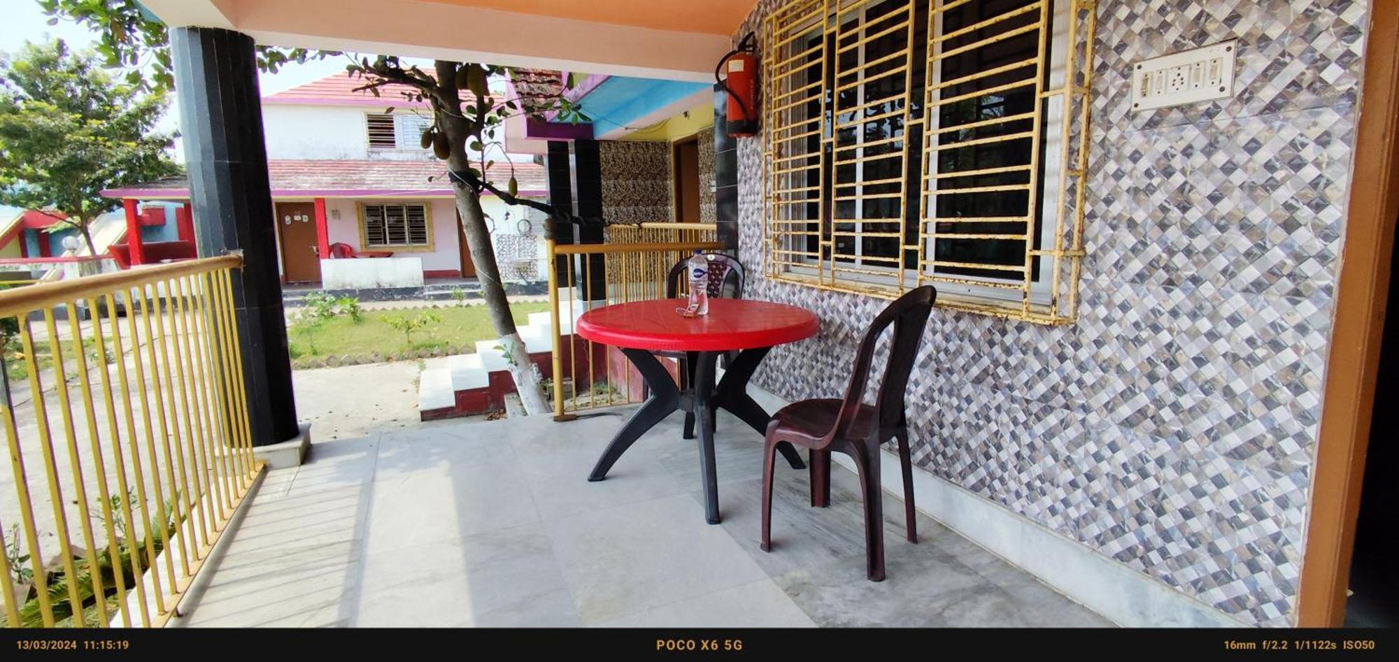 India Tours Only Ekanta Apan Hotel Mathurakhanda Luaran gambar