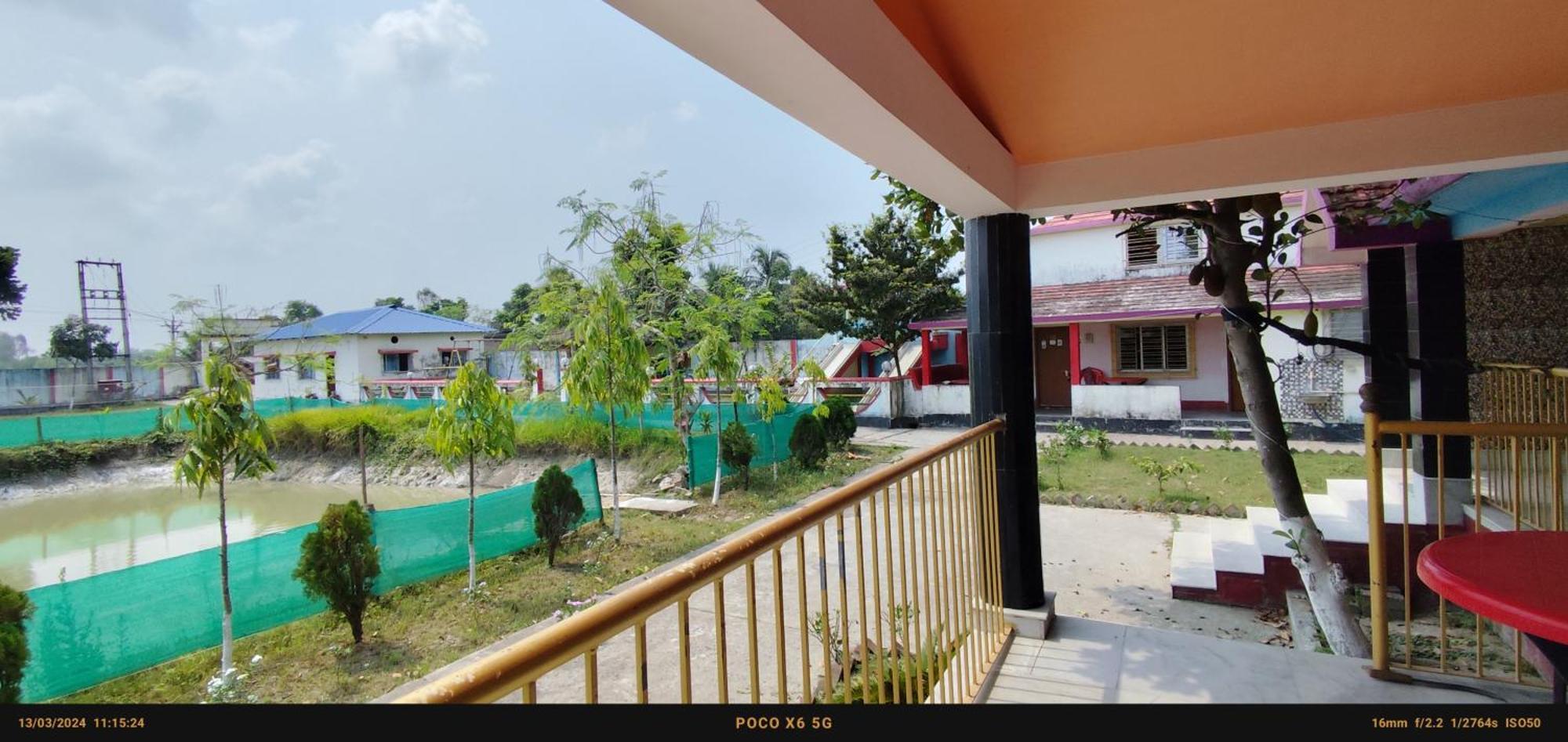 India Tours Only Ekanta Apan Hotel Mathurakhanda Luaran gambar